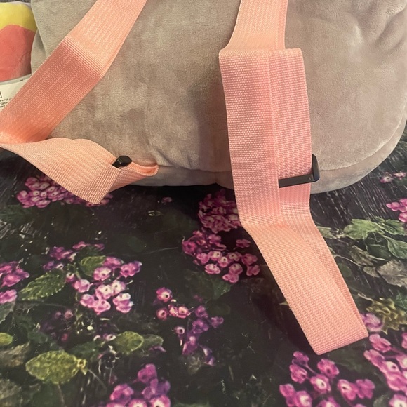 Gund x Pusheen Unicorn Plush Backpack - Picture 6 of 11